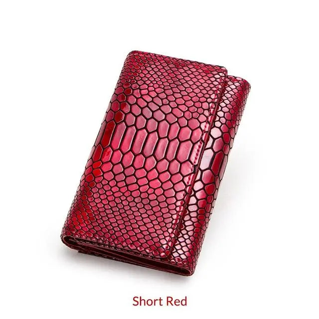 Serpentine Bifold Leather Wallet